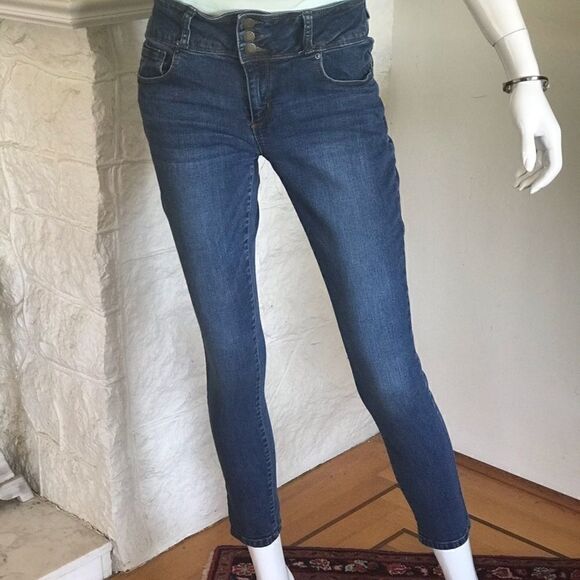 Streetwear Society Pushup Skinny Jeans - Picture 1 of 4